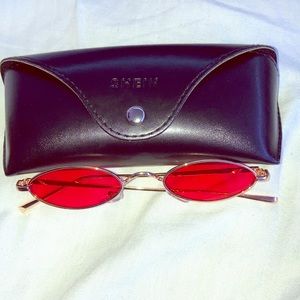 SLIM FRAME Red Oval Glasses